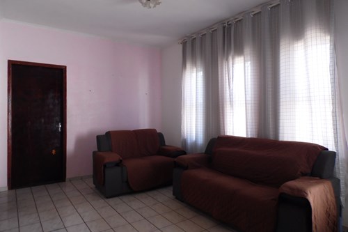 Casa Ampla e Confortável em Chácaras Nova Odessa