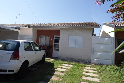 Charmosa Casa em Condomínio e Mogi Guaçu