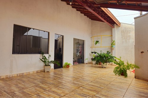 Vende-se Casa Jd. Santa Marta - Mogi Guaçu/SP