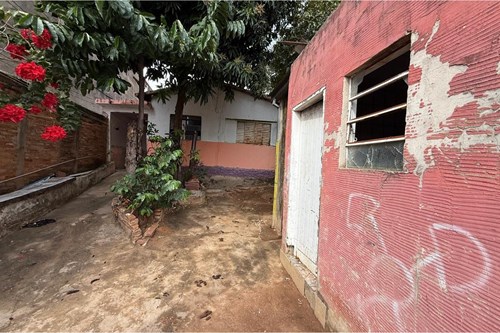 CASA OU COMERCIO À VENDA NA AVENIDA MOGI MIRIM