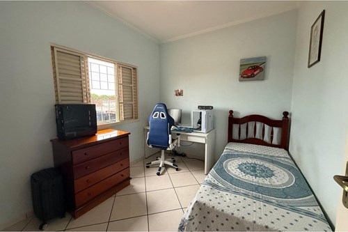 Sobrado dois dormitórios mais edícula na São Carlos