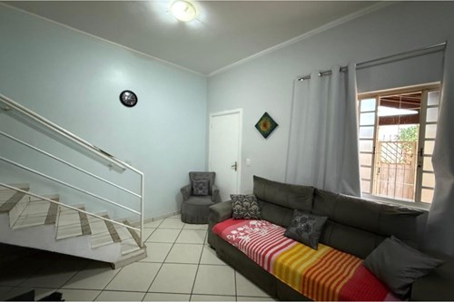 Sobrado dois dormitórios mais edícula na São Carlos