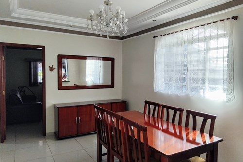 "Descubra Sua Casa dos Sonhos no Jardim Novo II"