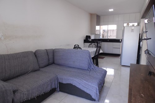 Charmosa Casa em Condomínio e Mogi Guaçu