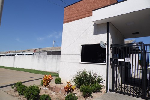 Charmosa Casa em Condomínio e Mogi Guaçu