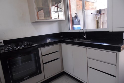 Charmosa Casa em Condomínio e Mogi Guaçu