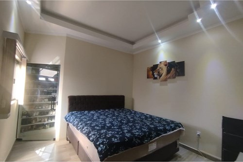 Casa de dois dormitórios Jd Suécia I