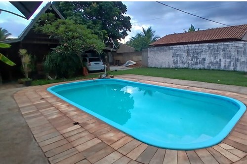 "Charmosa Casa de Campo em Chácara Santa Felicidade"