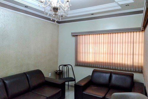 "Descubra Sua Casa dos Sonhos no Jardim Novo II"