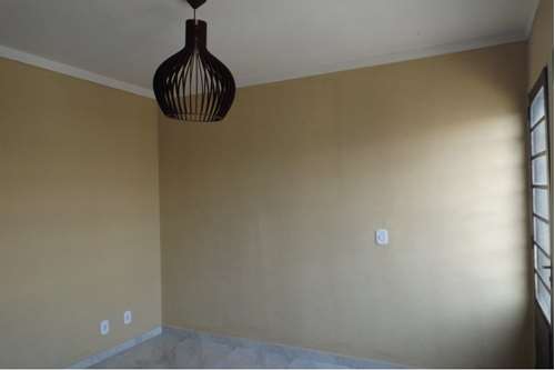 🏡 Casa para locação no Bairro José Tonolli em Itapira-SP