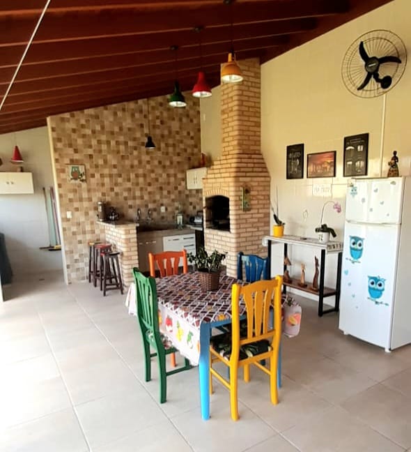 Sua Oportunidade de Morar em Águas de Lindóia está Aqui! Linda residência em Condomínio Fechado.