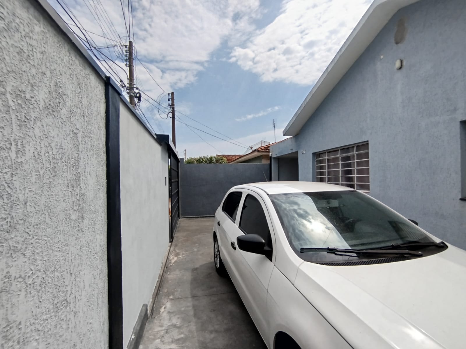 Casa dois dormitórios Vila Paraíso