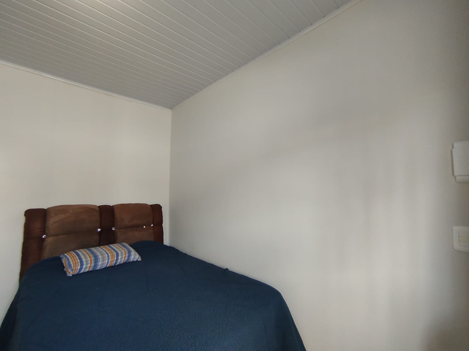 Casa dois dormitórios Vila Paraíso