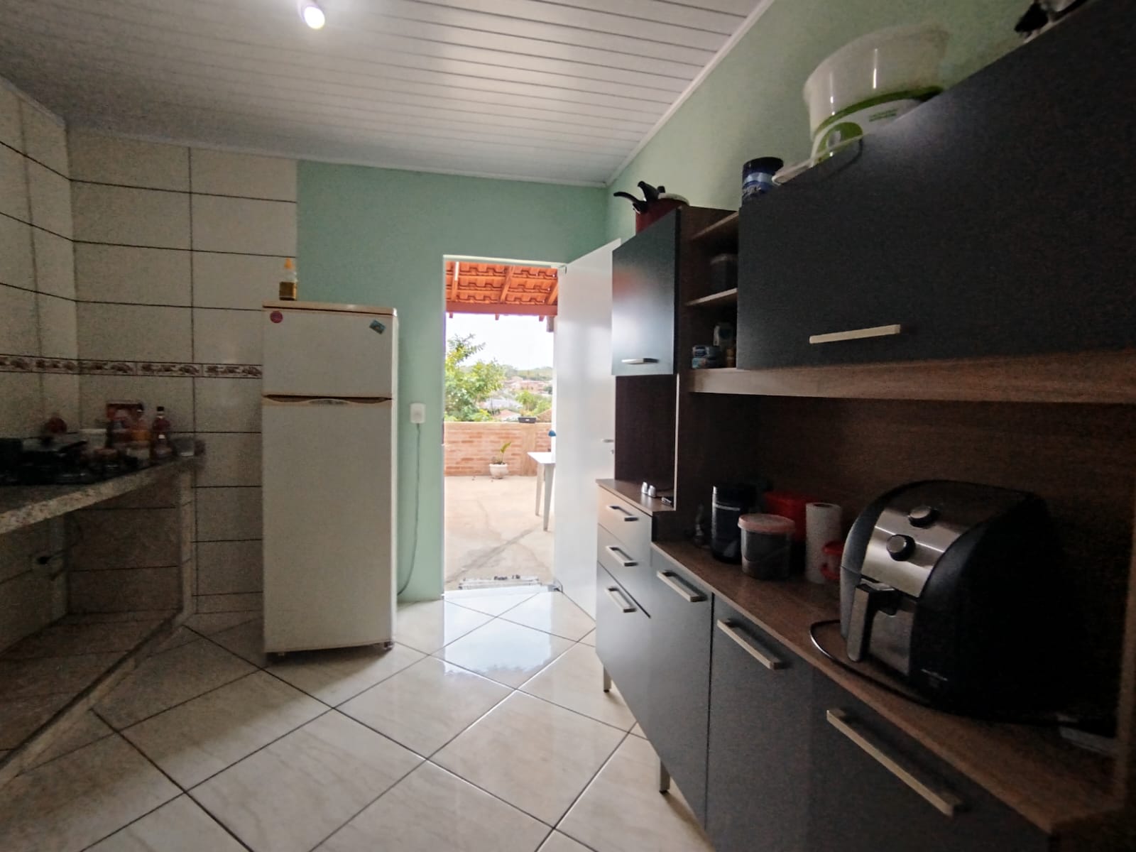 Casa dois dormitórios Vila Paraíso