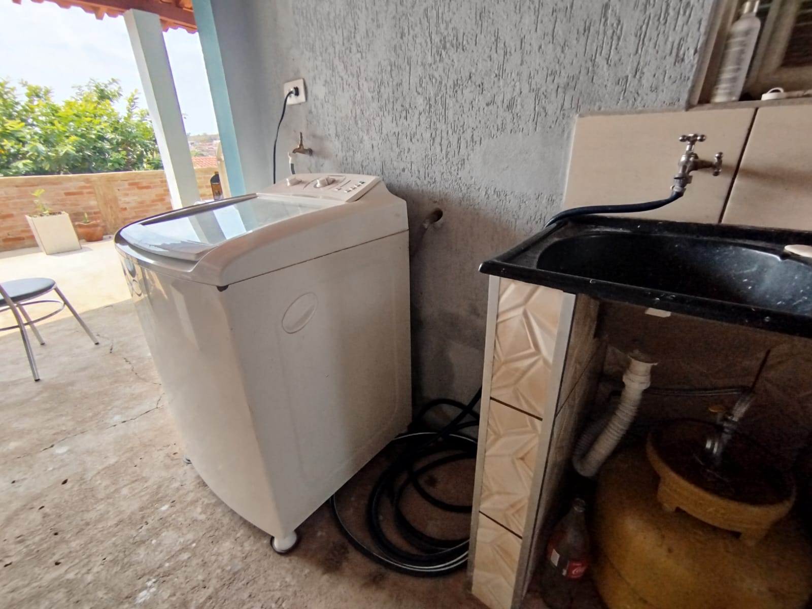 Casa dois dormitórios Vila Paraíso