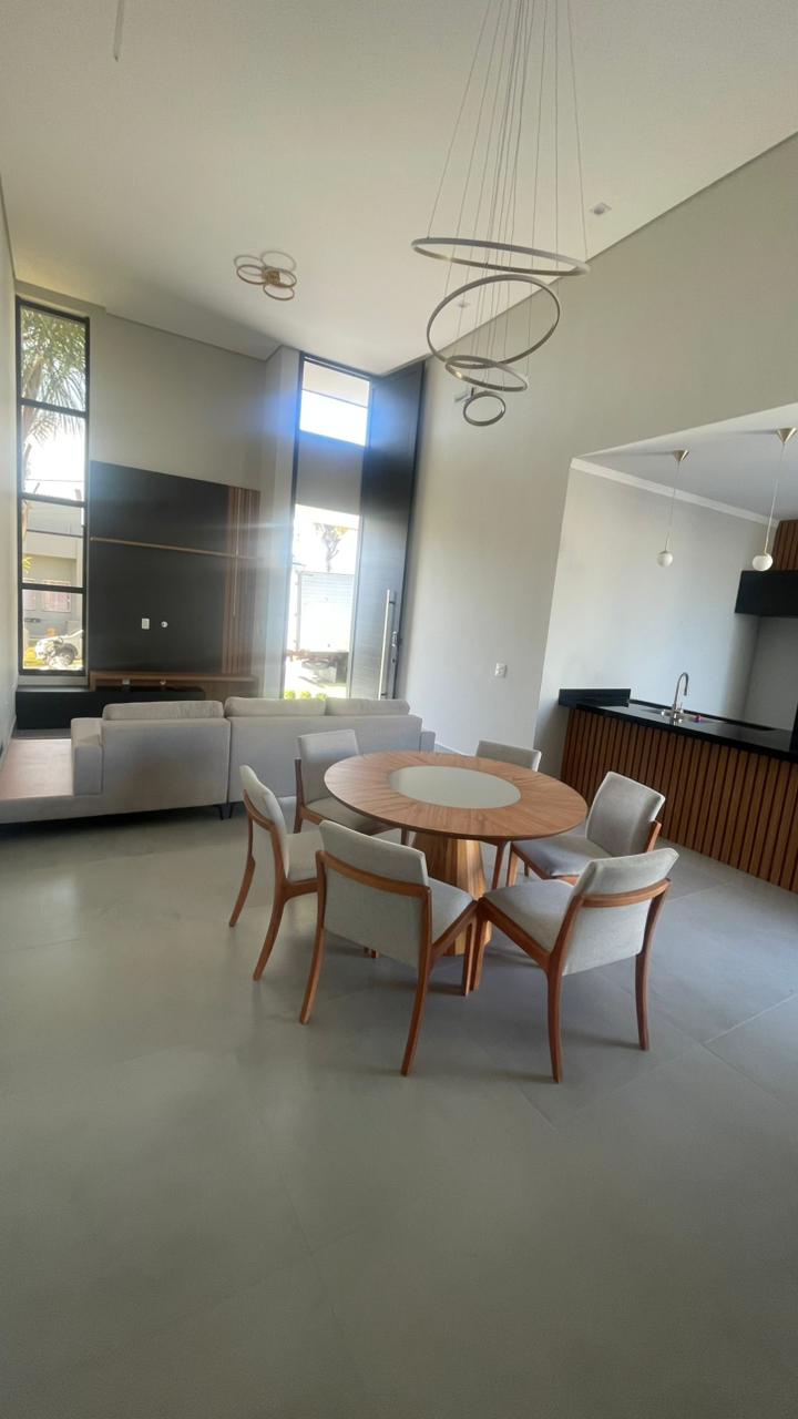 CASA NO CONDOMÍNIO PALM PARK - ESTIVA GERBI