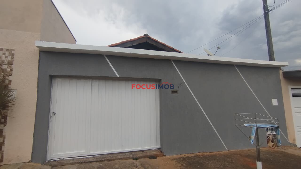 Casa dois dormitórios parte alta do Istor Luppi