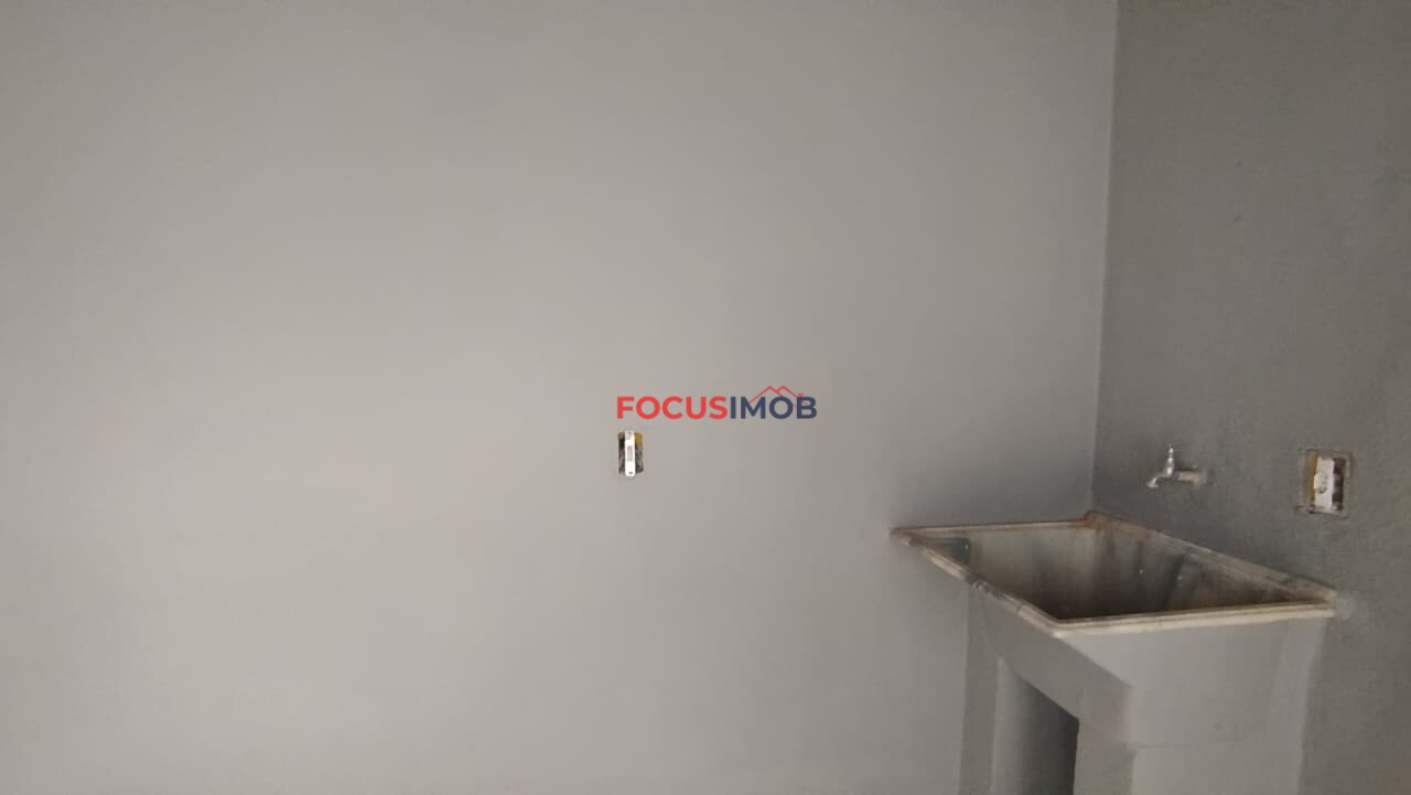 Casa dois dormitórios parte alta do Istor Luppi