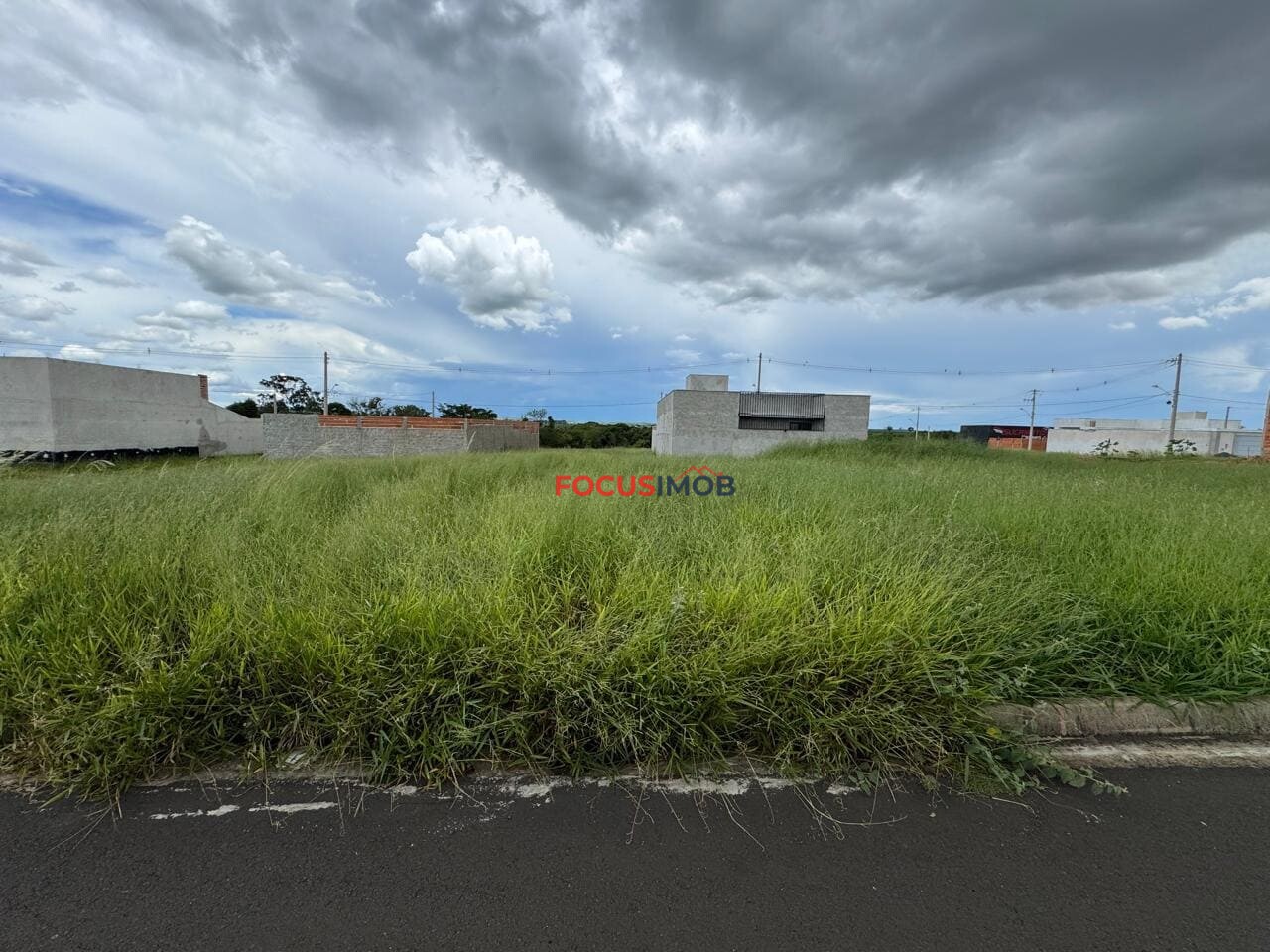 Terreno à venda 200 m² na Vila Flórida, Mogi Guaçu/SP