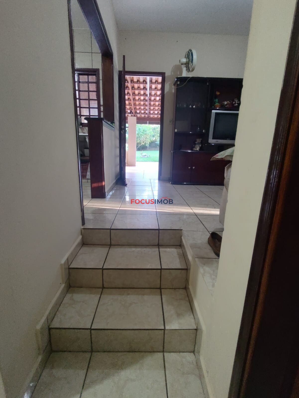 Chácara à Venda com 1.340 m², Piscina e Área de Lazer Completa