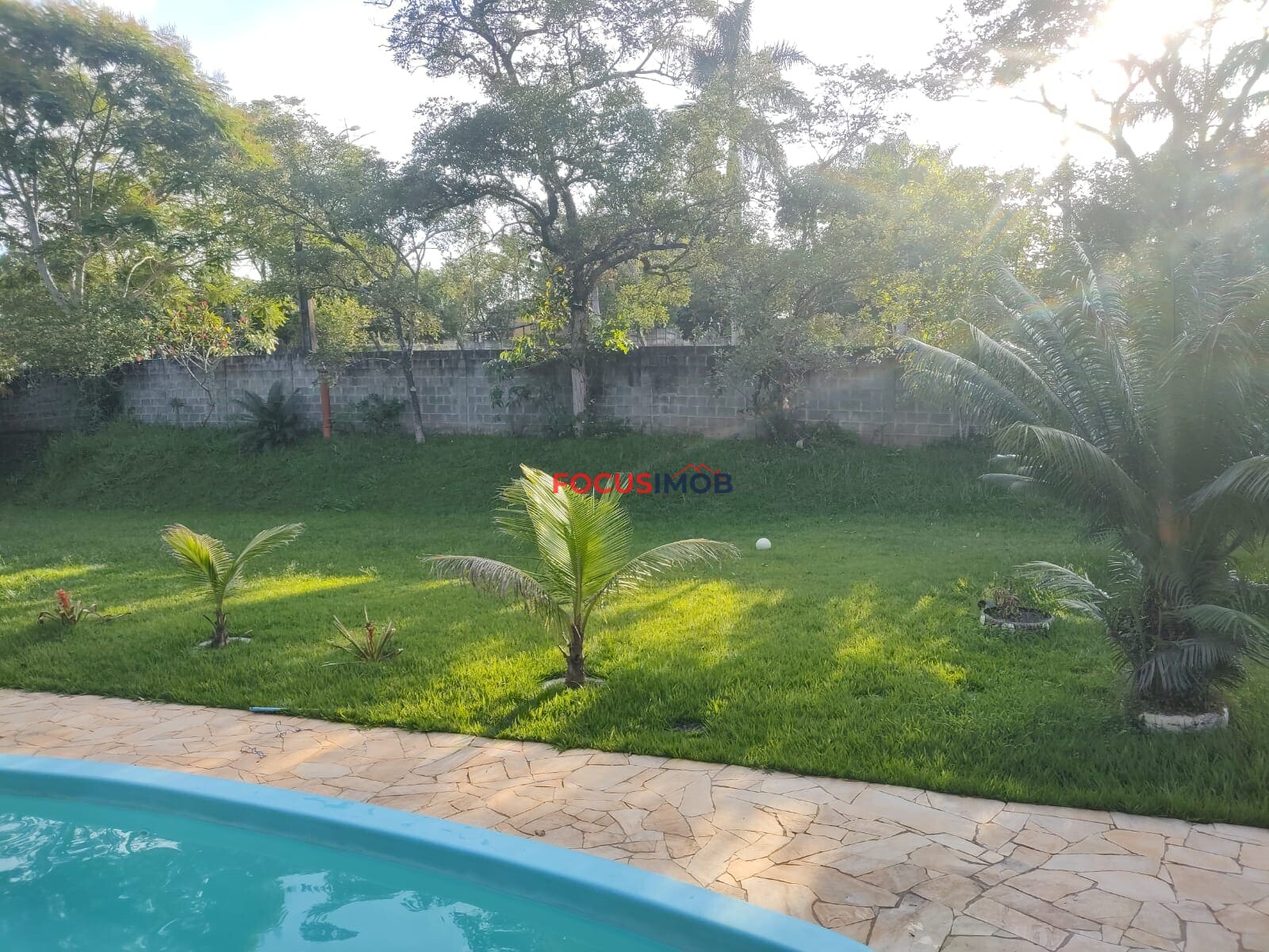 Chácara à Venda com 1.340 m², Piscina e Área de Lazer Completa