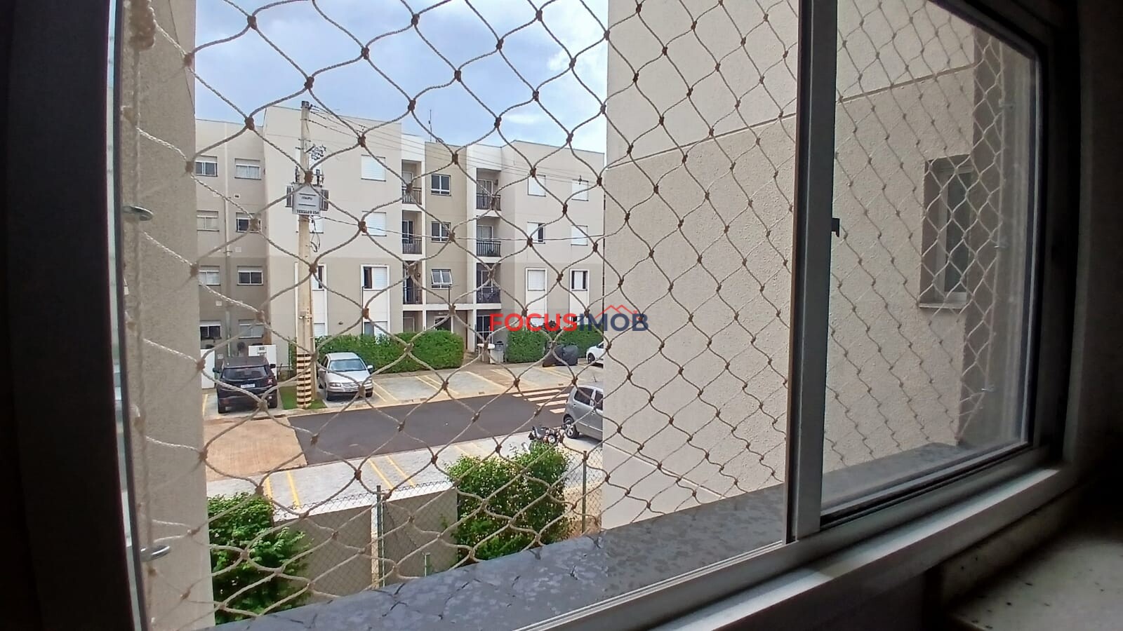 Apartamento pra venda Condomínio Residencial Paris