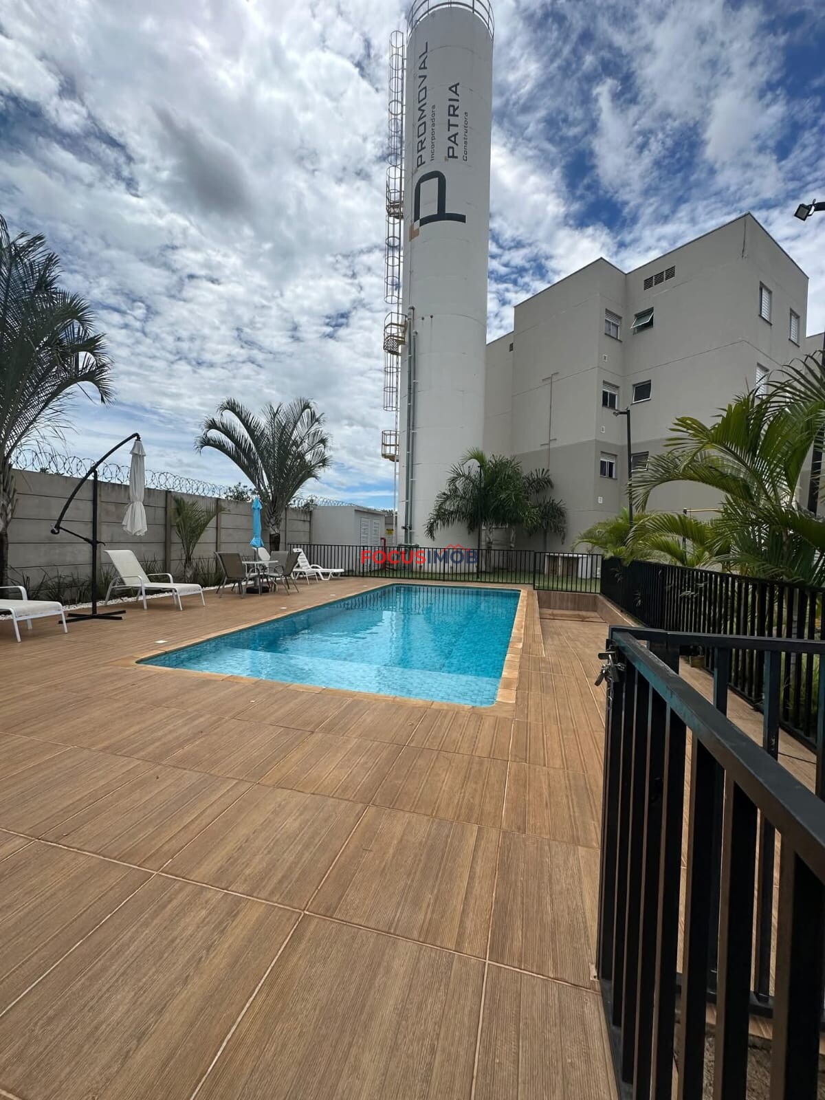 Apartamento pra venda Condomínio Residencial Paris