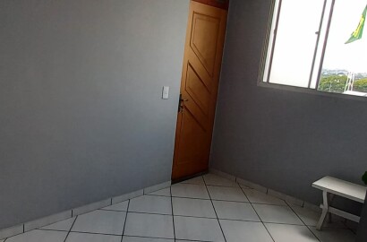 Apartamento à Venda – 2 Quartos | Prático e Bem Localizado