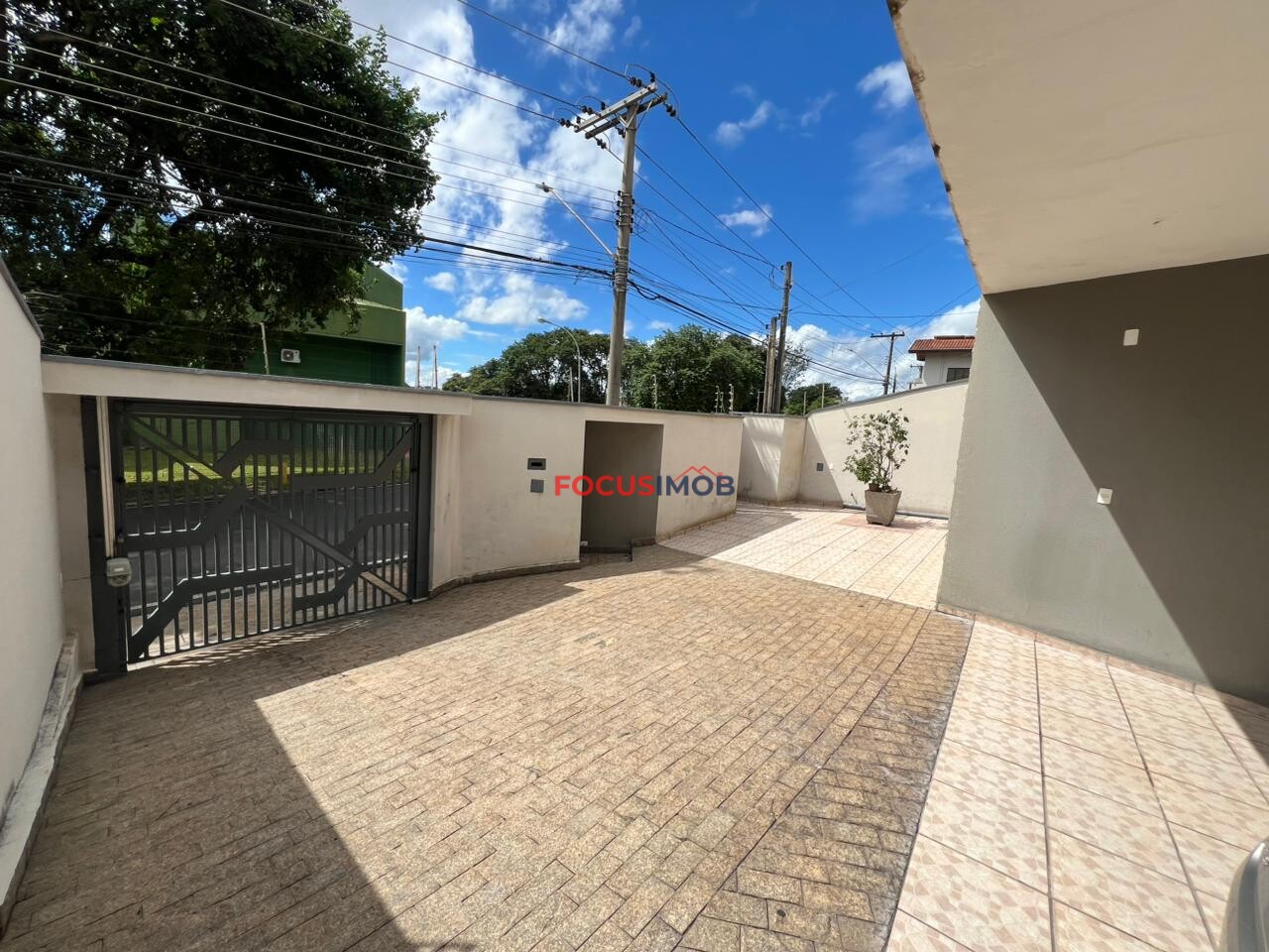 🏡✨ SOBRADO À VENDA – JD. CAMARGO | AV. DOS TRABALHADORES – MOGI GUAÇU/SP
