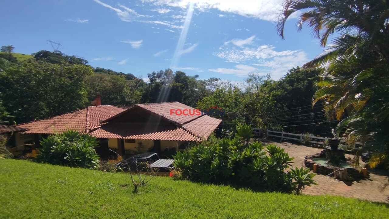 EXCELENTE SÍTIO À VENDA – IDEAL PARA LAZER, RENDA OU POUSADA