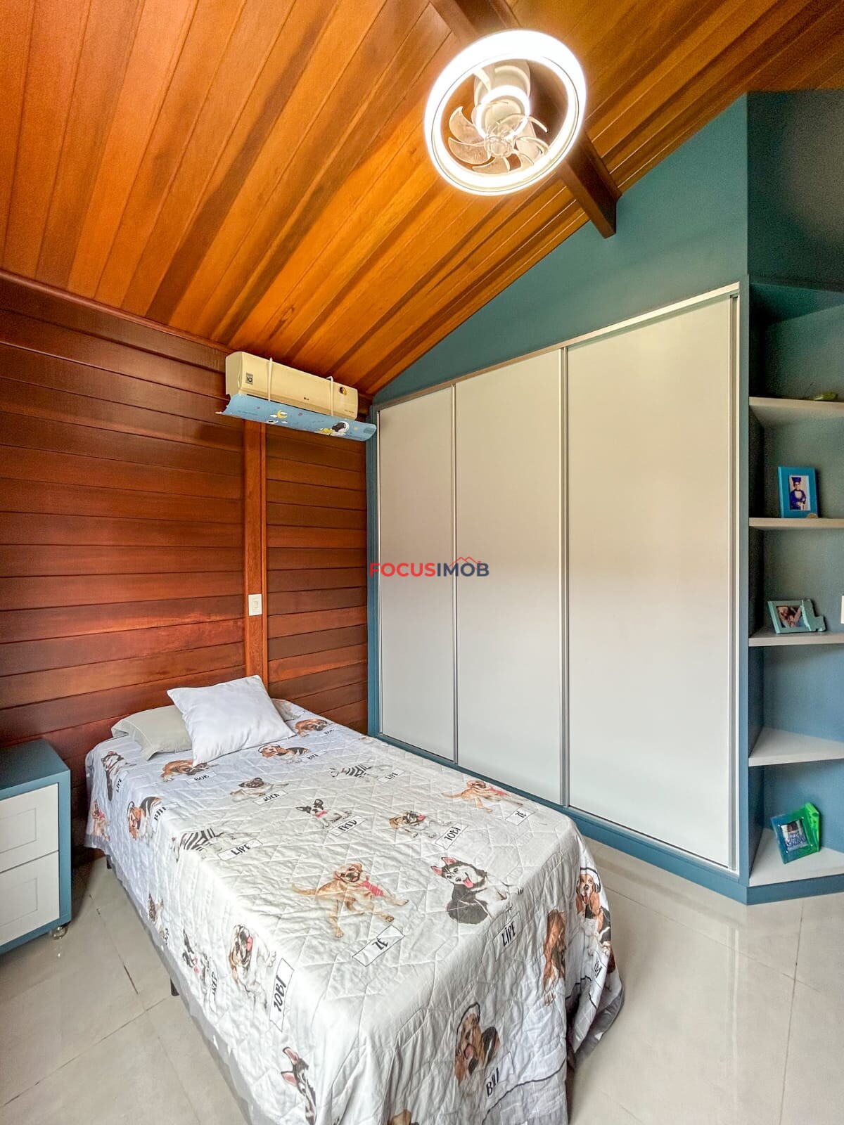 Excelente Oportunidade! Casa com Piscina e Área de Lazer