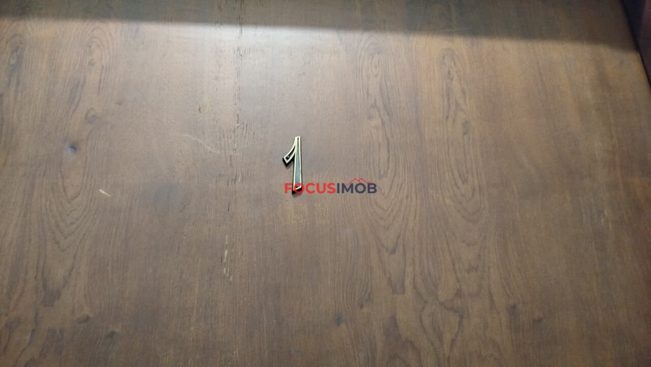 SALA COMERCIAL DISPONÍVEL PARA LOCAÇÃO – REGIÃO CENTRAL