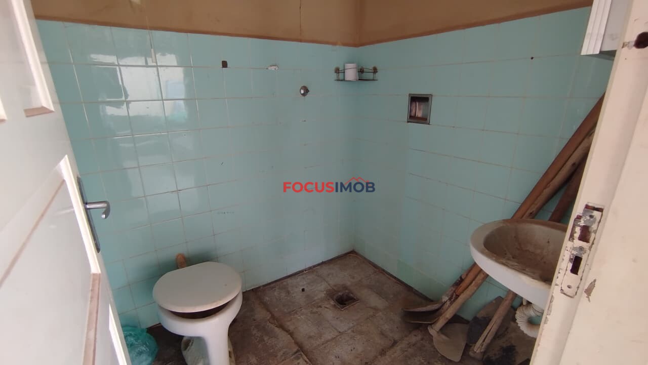 🏡 CASA AMPLA COM 3 QUARTOS + EDÍCULA PARA LOCAÇÃO – JD. SANTO ANTÔNIO | MOGI GUAÇU