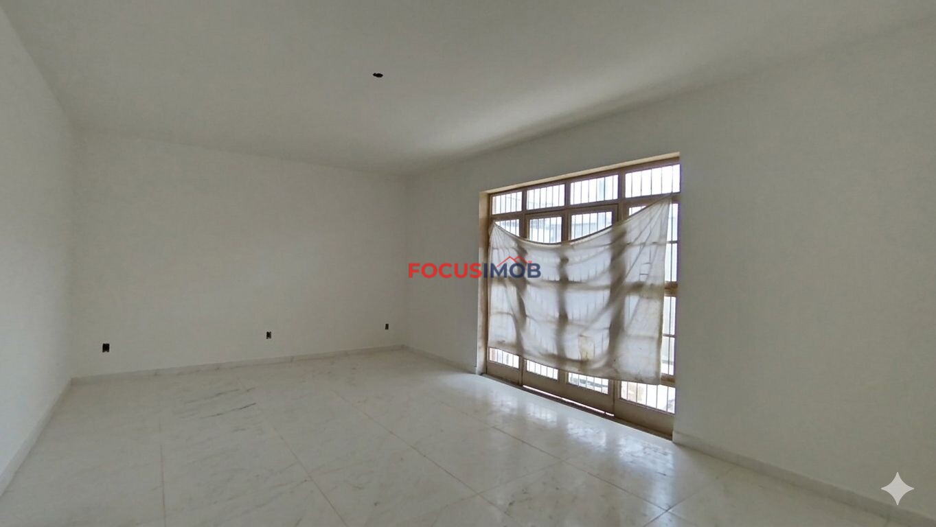 🏡 CASA AMPLA COM 3 QUARTOS + EDÍCULA PARA LOCAÇÃO – JD. SANTO ANTÔNIO | MOGI GUAÇU