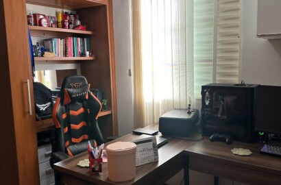 Apartamento 2 Dormitórios com Planejados – Ótima Localização!