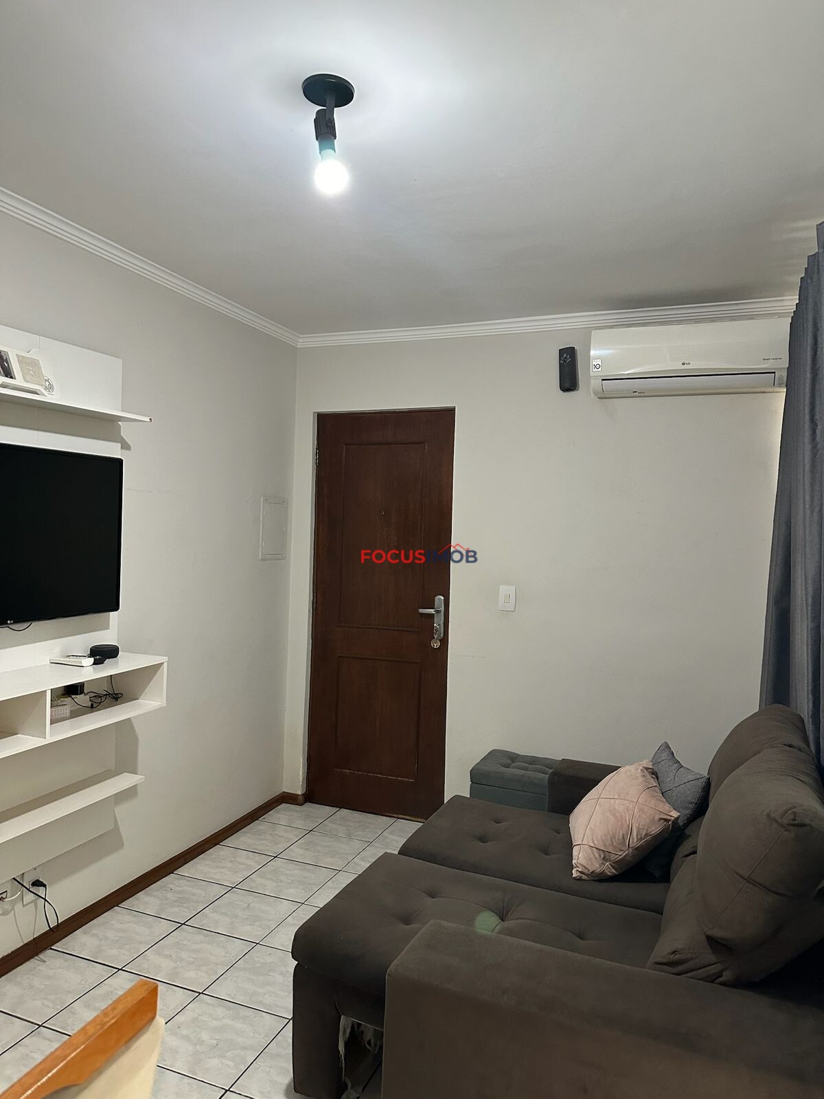 Apartamento 2 Dormitórios com Planejados – Ótima Localização!