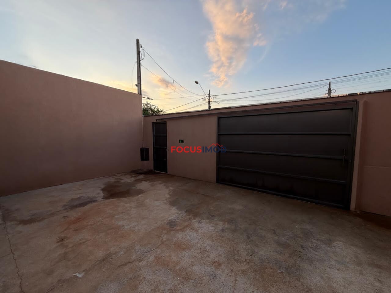 Casa dois quartos com área gourmet no Ipê Amarelo - Mogi Guaçu