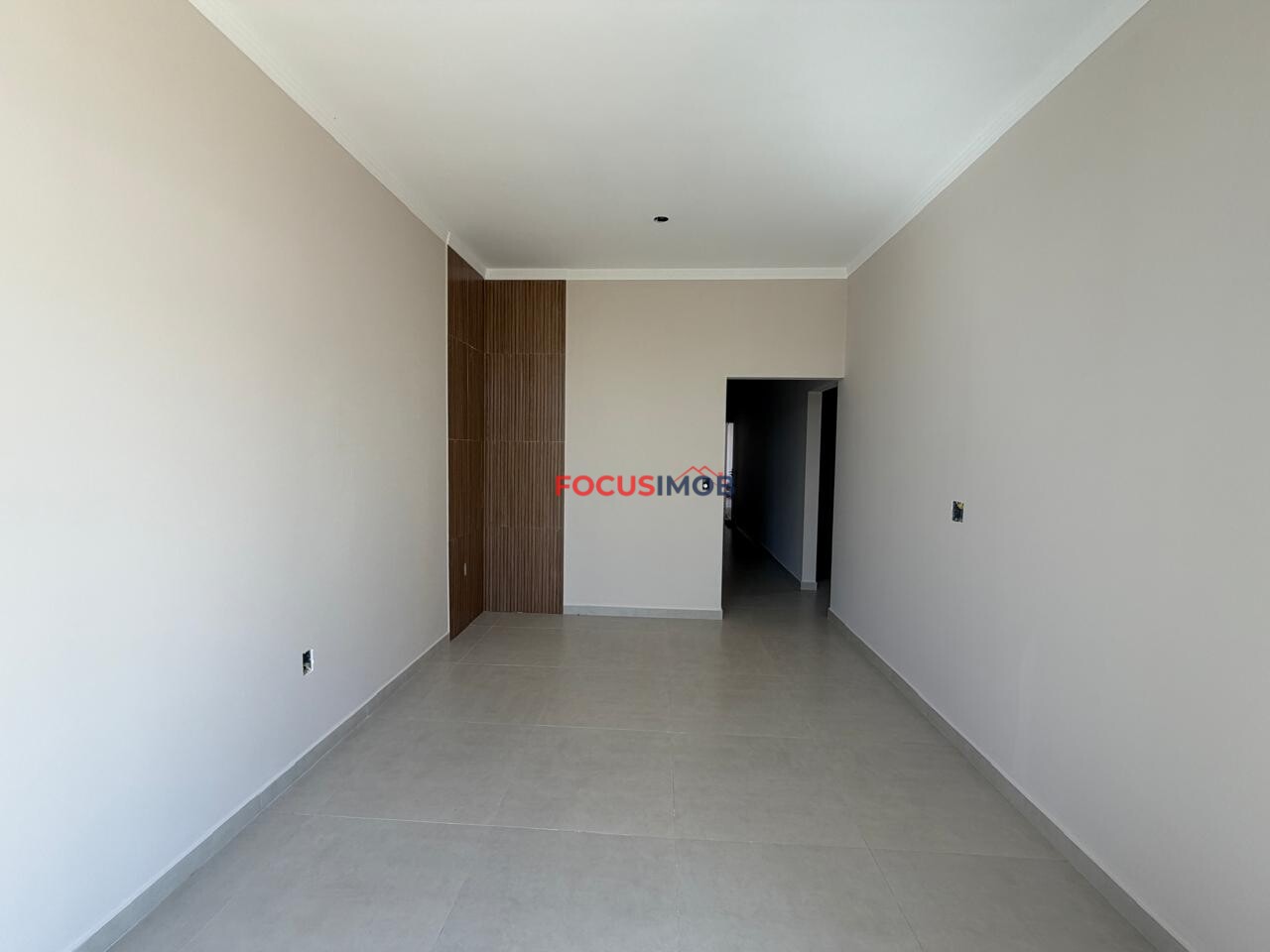 CASA À VENDA CONDOMÍNIO TERRAS DA CACHOEIRA ESTUDA POSSIBILIDADE DE PERMUTA EM APARTAMENTO.