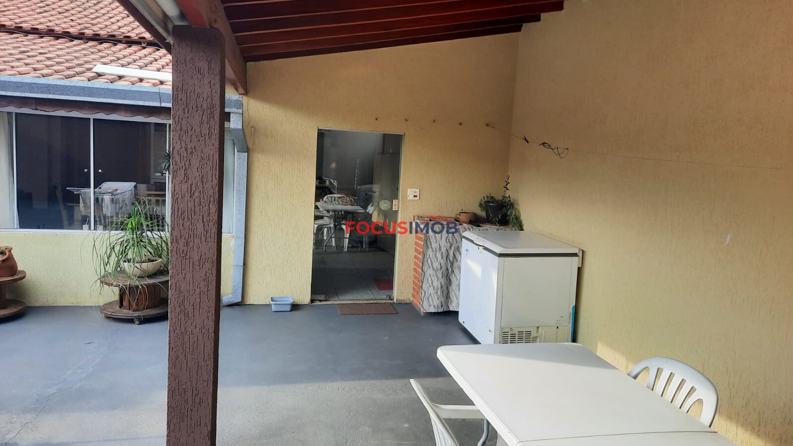 🏡 Casa Ampla com 3 Suítes e Excelente Área de Terreno no Jardim Hermínio Bueno – Mogi Guaçu/SP