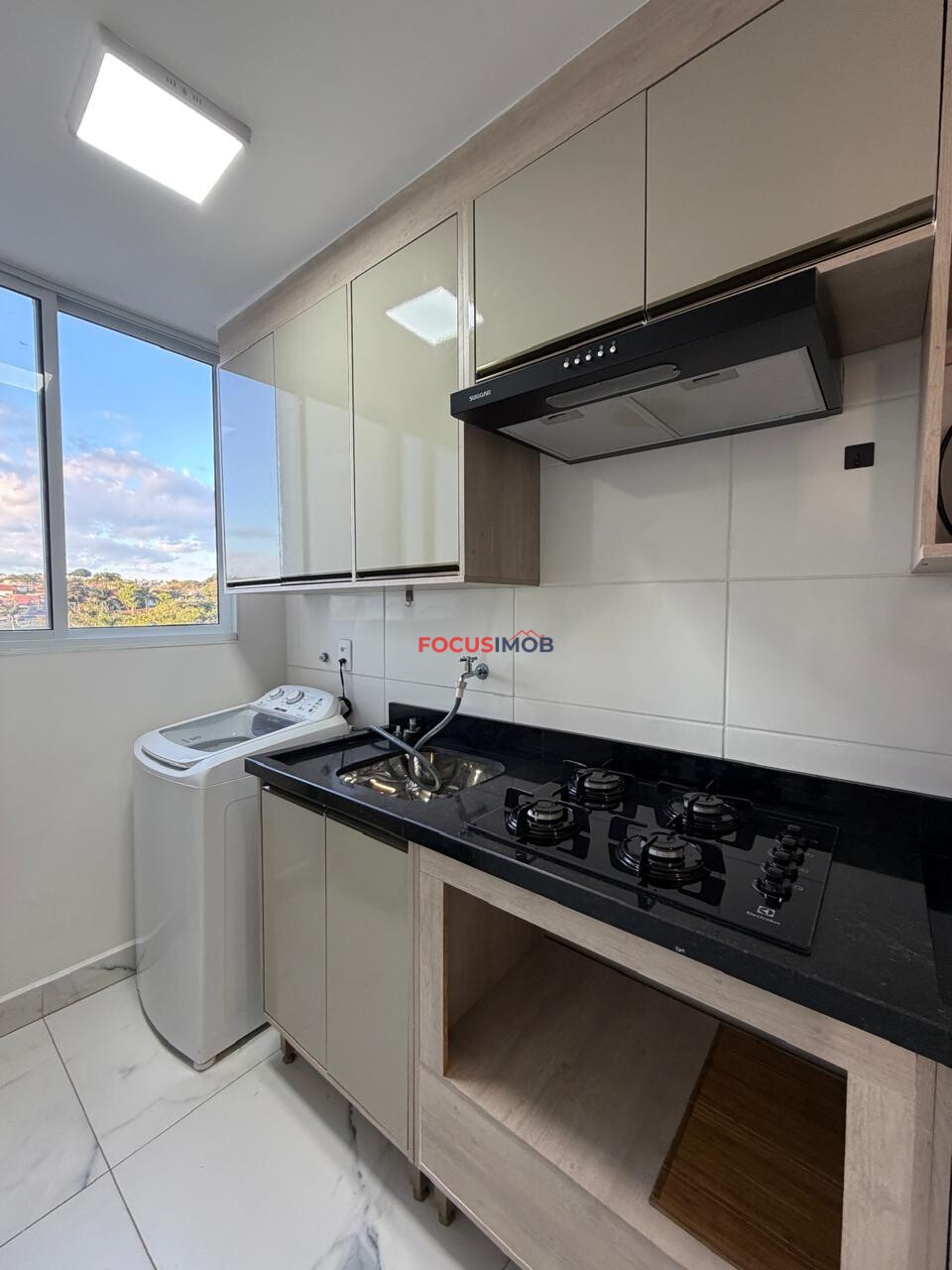 APARTAMENTO PARA LOCAÇÃO COM MOBILIA CONDOMINIO PORTAL JD ZINIAS