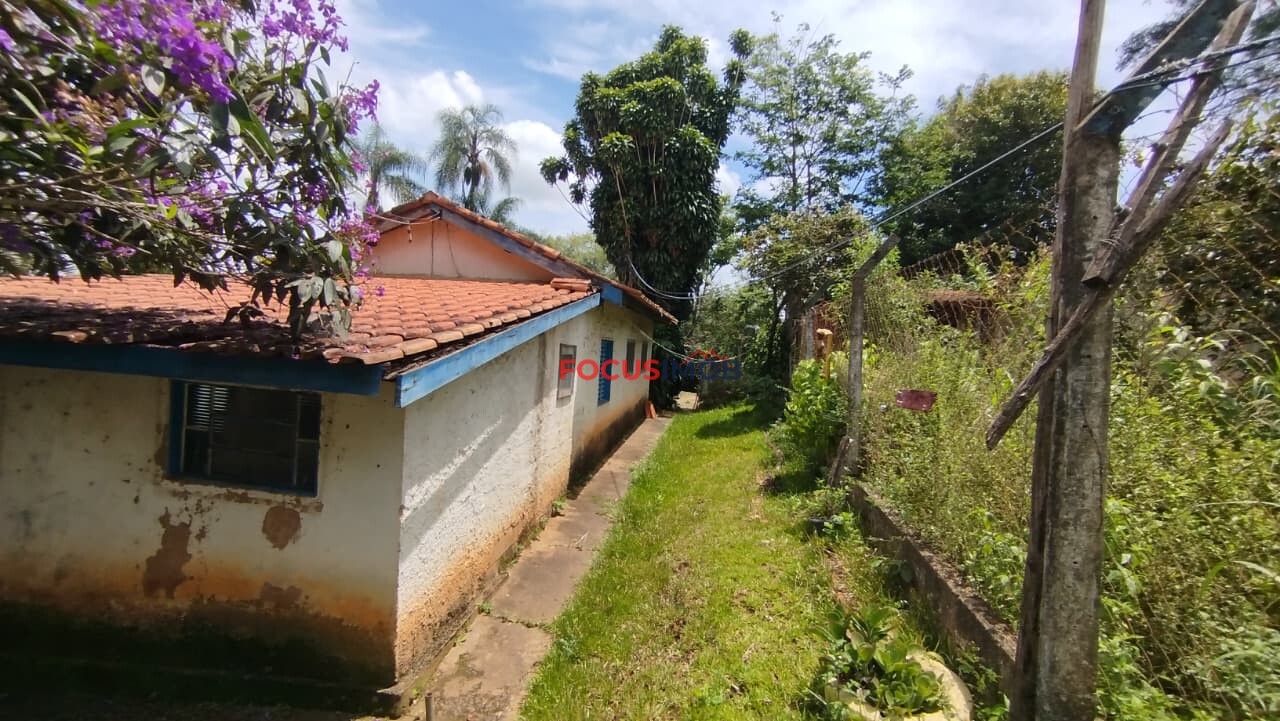🏡 Sítio dos Sonhos em Itapira: Piscina e Lagoa à Sua Espera!