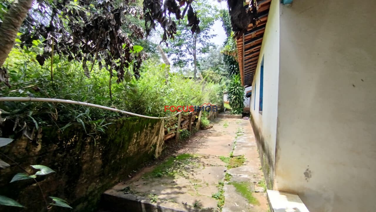 🏡 Sítio dos Sonhos em Itapira: Piscina e Lagoa à Sua Espera!