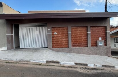CASA A VENDA NO CONDOMINIO ARAUCARIAS QUE ACEITA CHACARA COMO PERMUTA