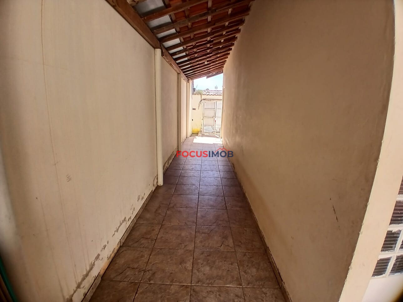 Casa 2 quartos - Residencial Santo Expedito