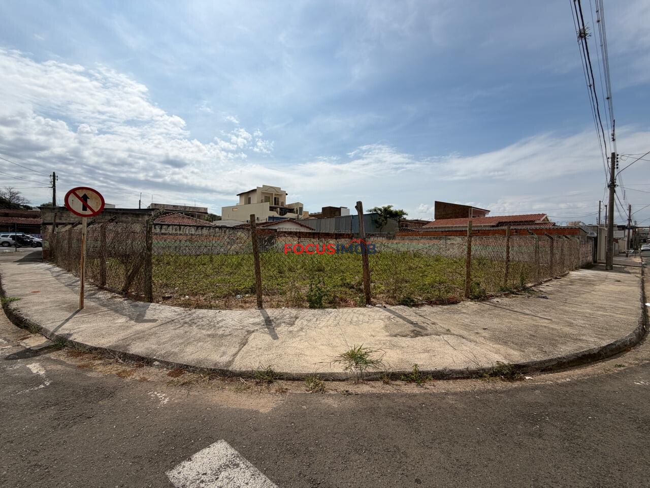 TERRENO À VENDA COMERCIAL OU RESIDENCIAL CENTRO DA CIDADE