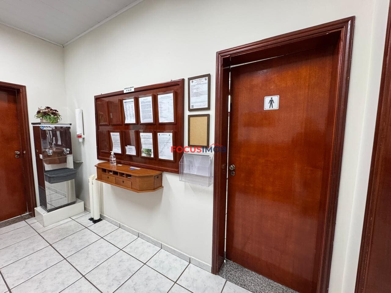 Conjunto Comercial / Salão à venda, 192m² - Jardim Novo I