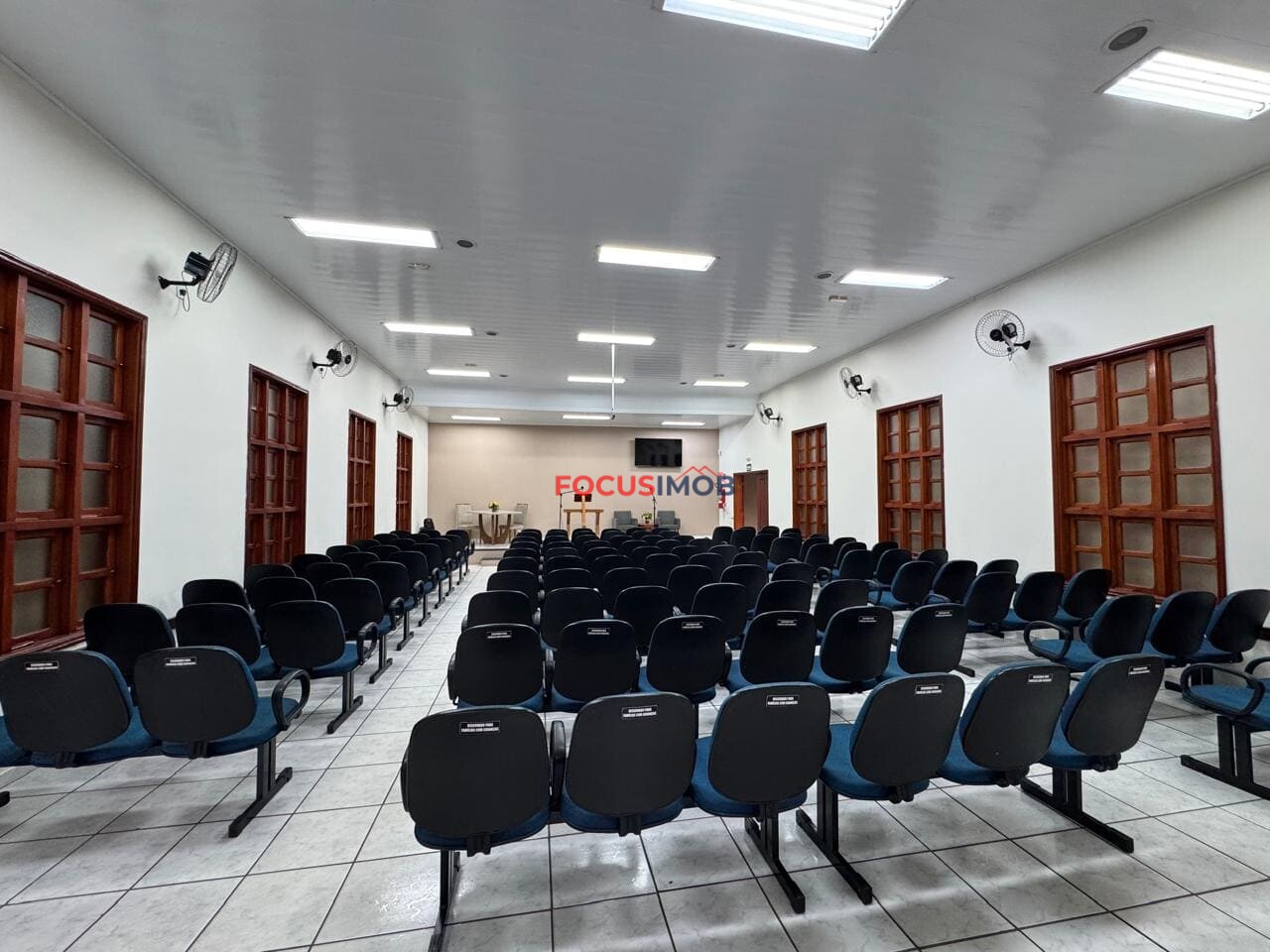 Conjunto Comercial / Salão à venda, 192m² - Jardim Novo I