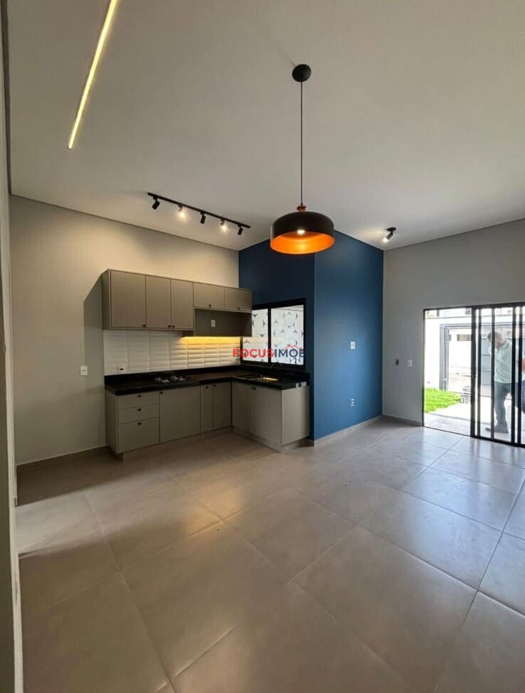 Casa Moderna à Venda na Região Central de Mogi Guaçu/SP