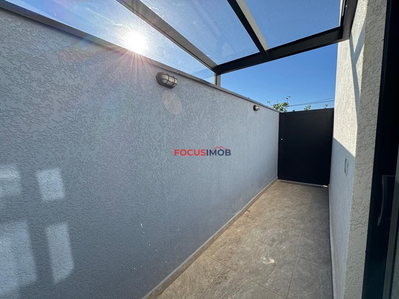 Oportunidade no Residencial Vila Toscana! Casa Moderna com Closet, Planejados e Área Gourmet