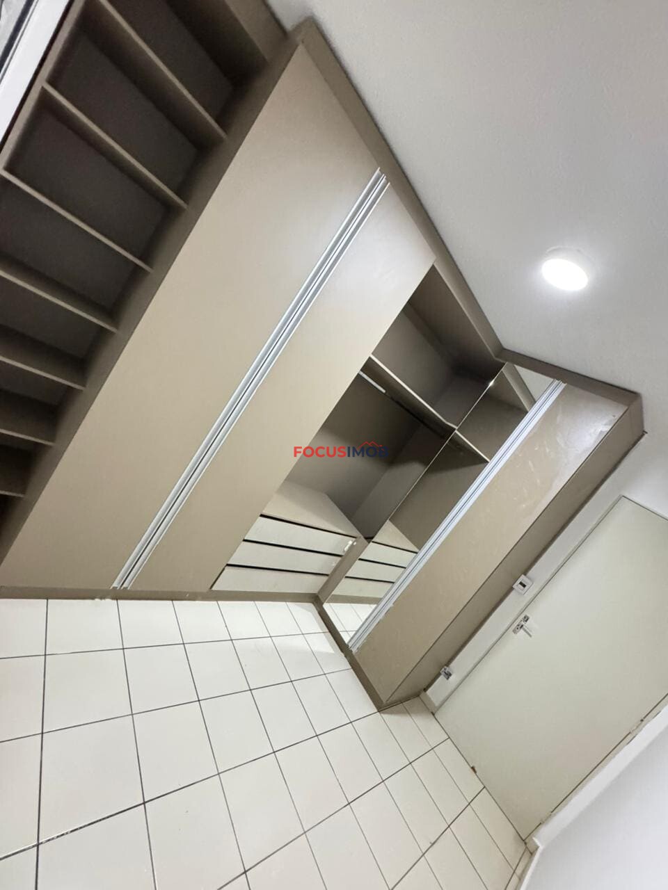 Apartamento à Venda com 2 Quartos e 54 m² – Jardim Linda Chaib